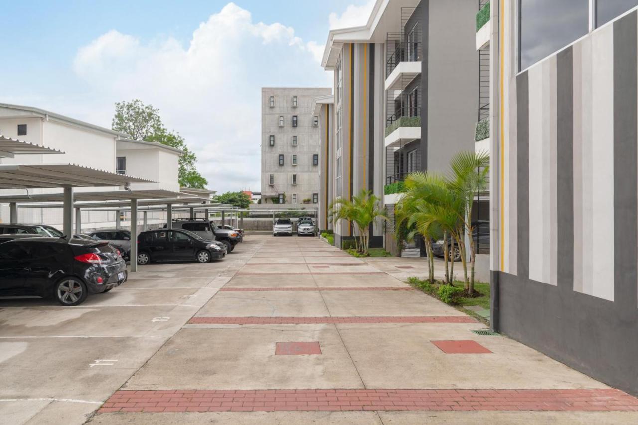 Boulevard Park Apto #27 - 2Bdrm - Selena Segura Heredia Bagian luar foto