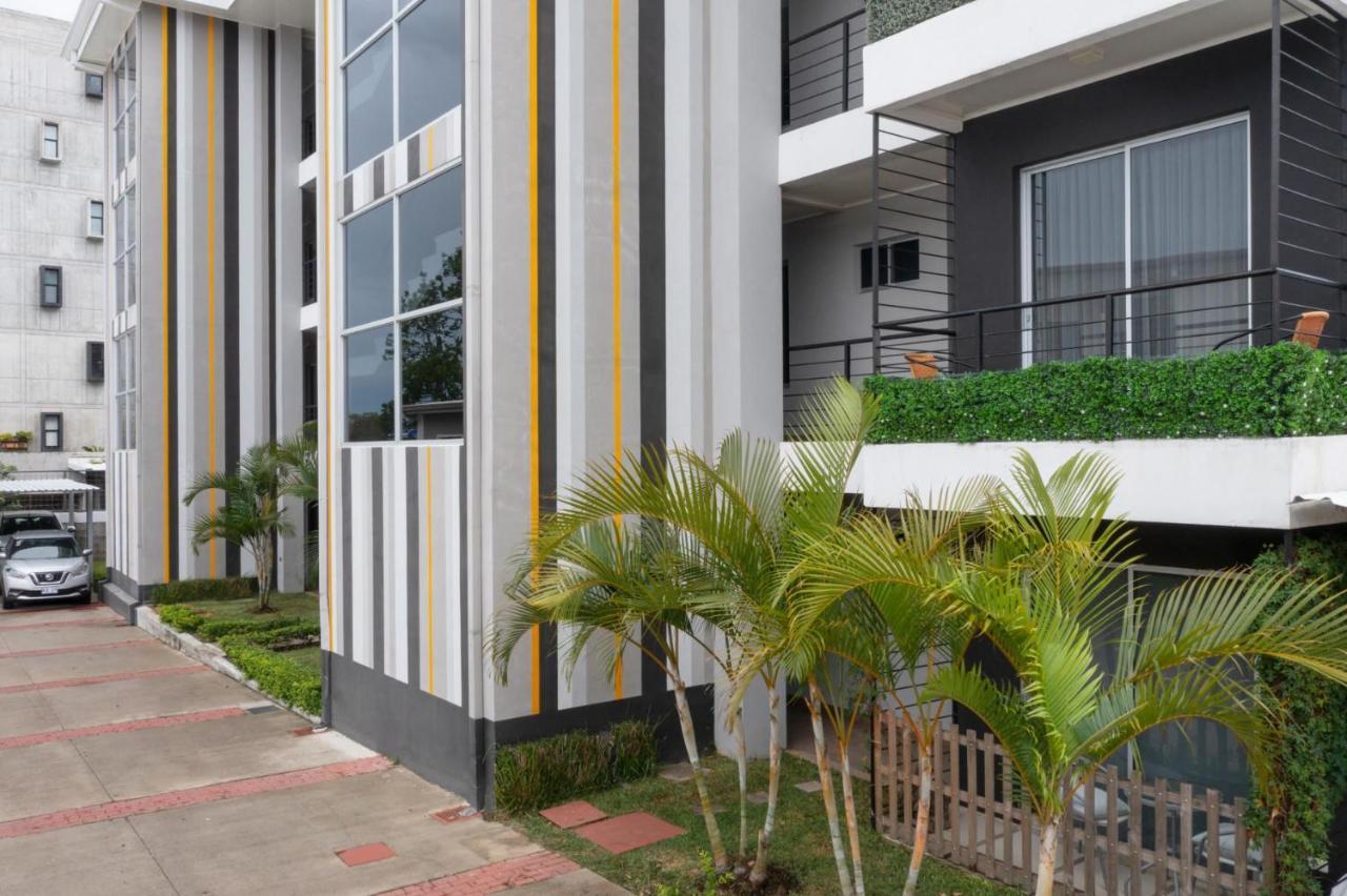 Boulevard Park Apto #27 - 2Bdrm - Selena Segura Heredia Bagian luar foto