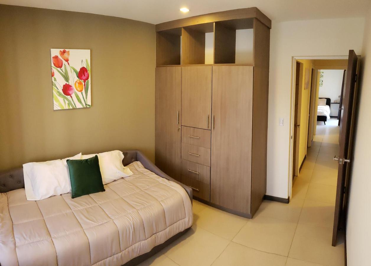 Boulevard Park Apto #27 - 2Bdrm - Selena Segura Heredia Bagian luar foto